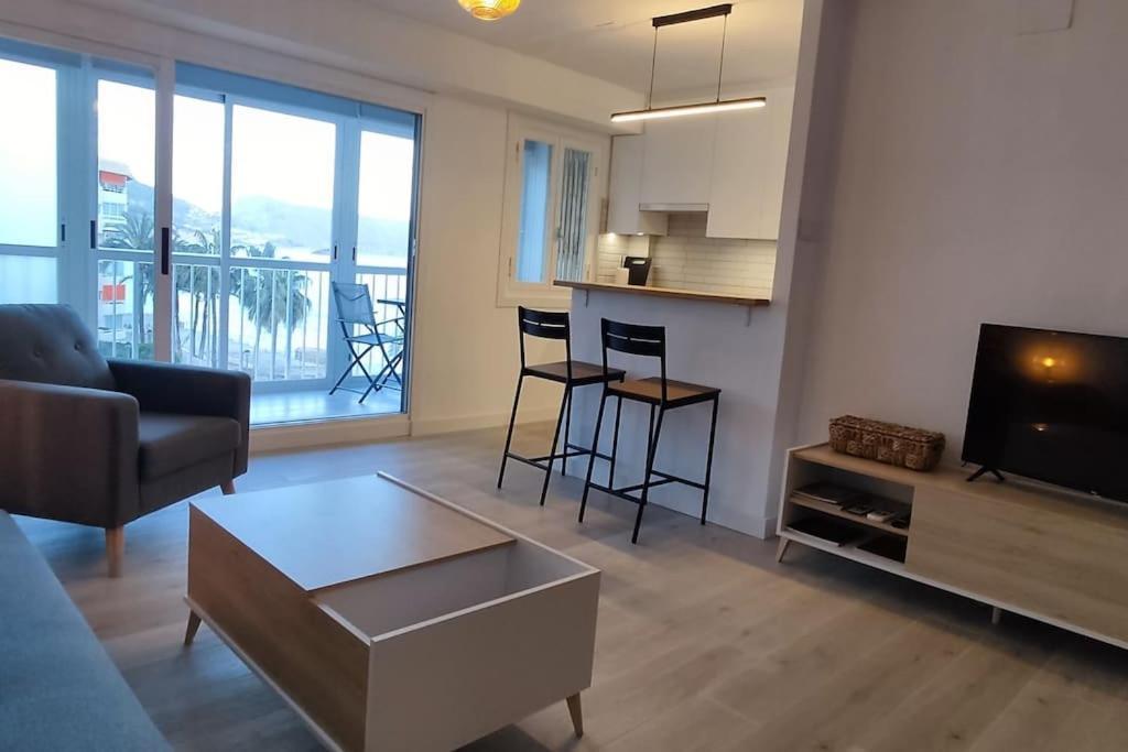 - Cap Negret - Acceso Directo A Playa Apartment *